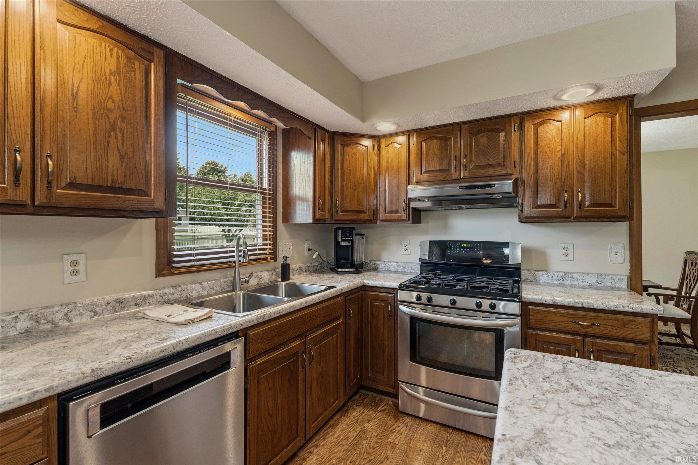 53213 Chelle Lane Granger IN 46530