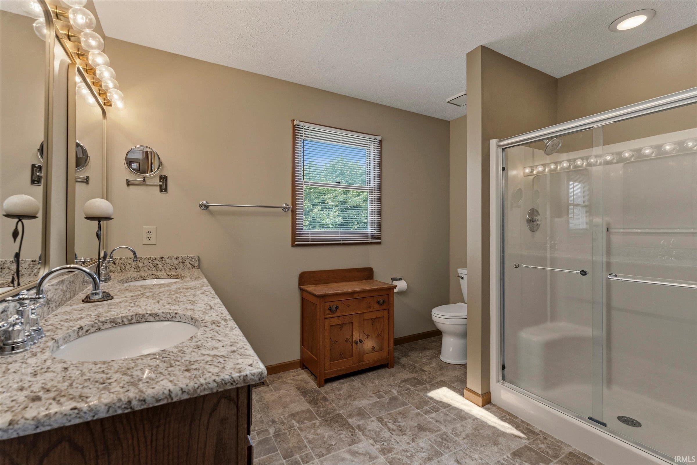 53213 Chelle Lane Granger IN 46530