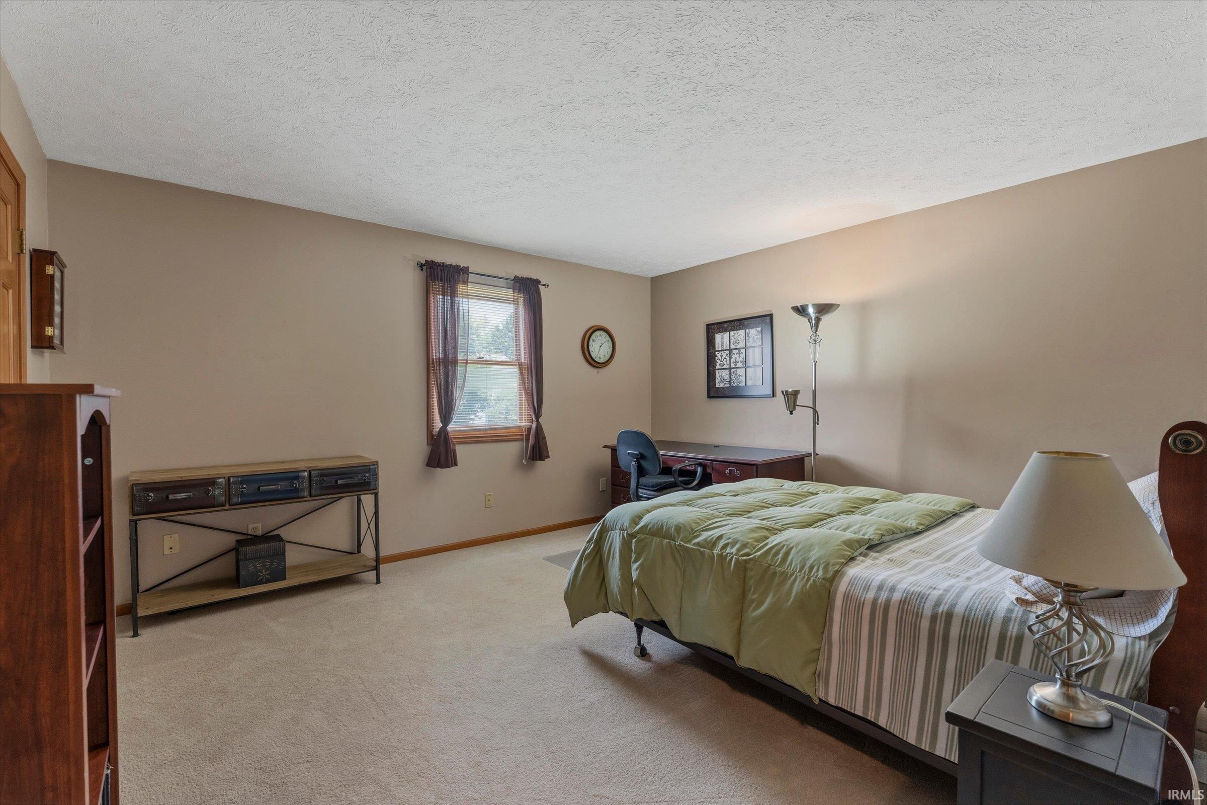 53213 Chelle Lane Granger IN 46530