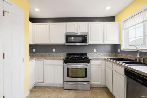 2411 Cranston Street South Bend IN 46614