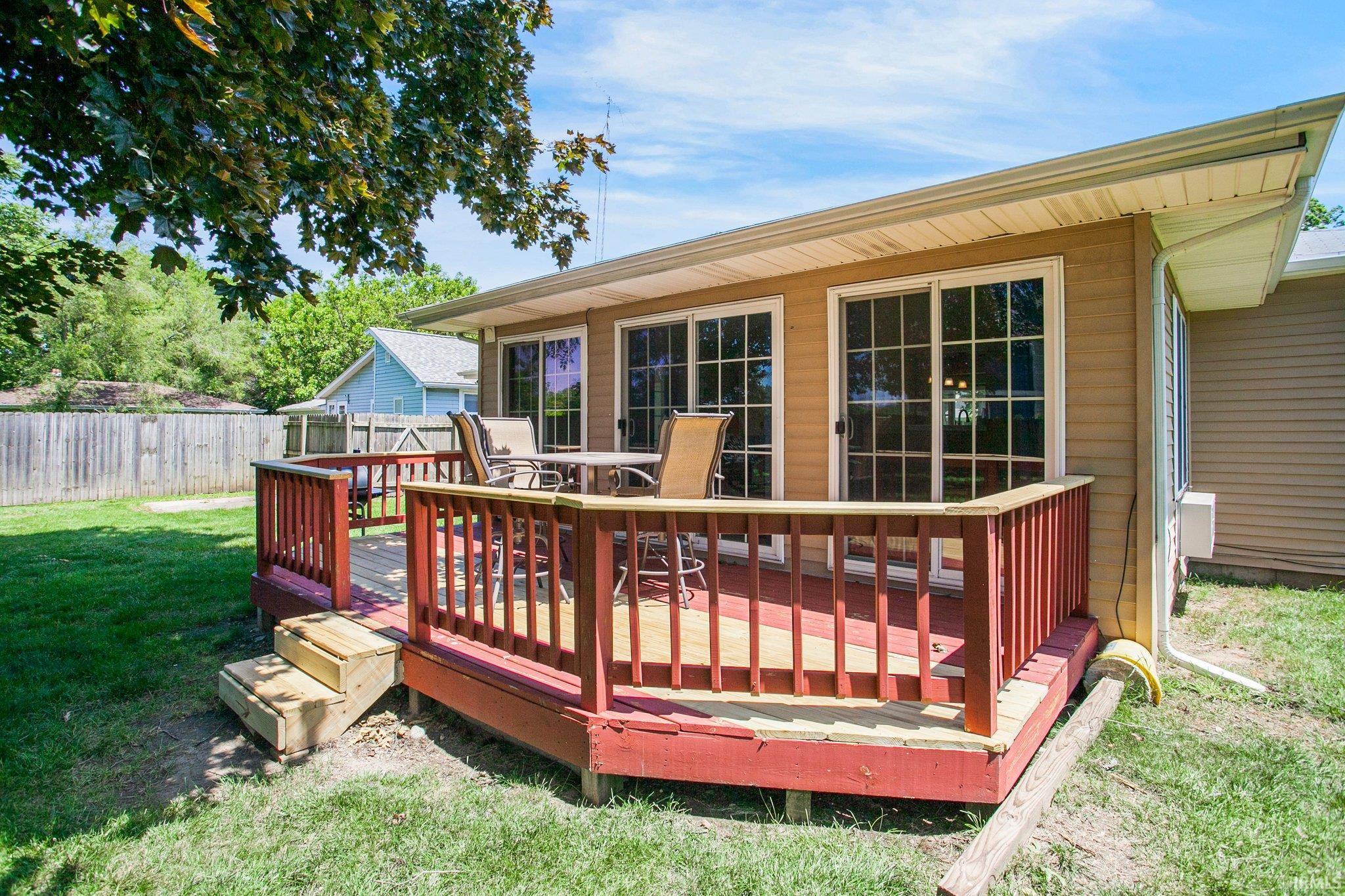 1025 N Twyckenham Drive South Bend IN 46617