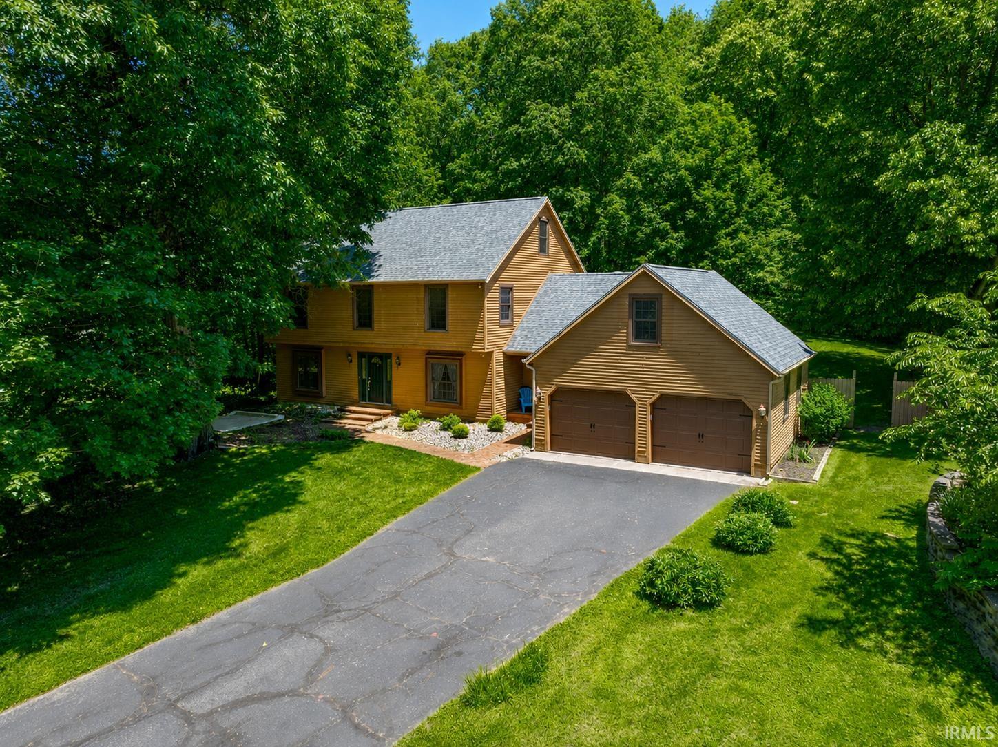 2012 Robb Road Warsaw IN 46580