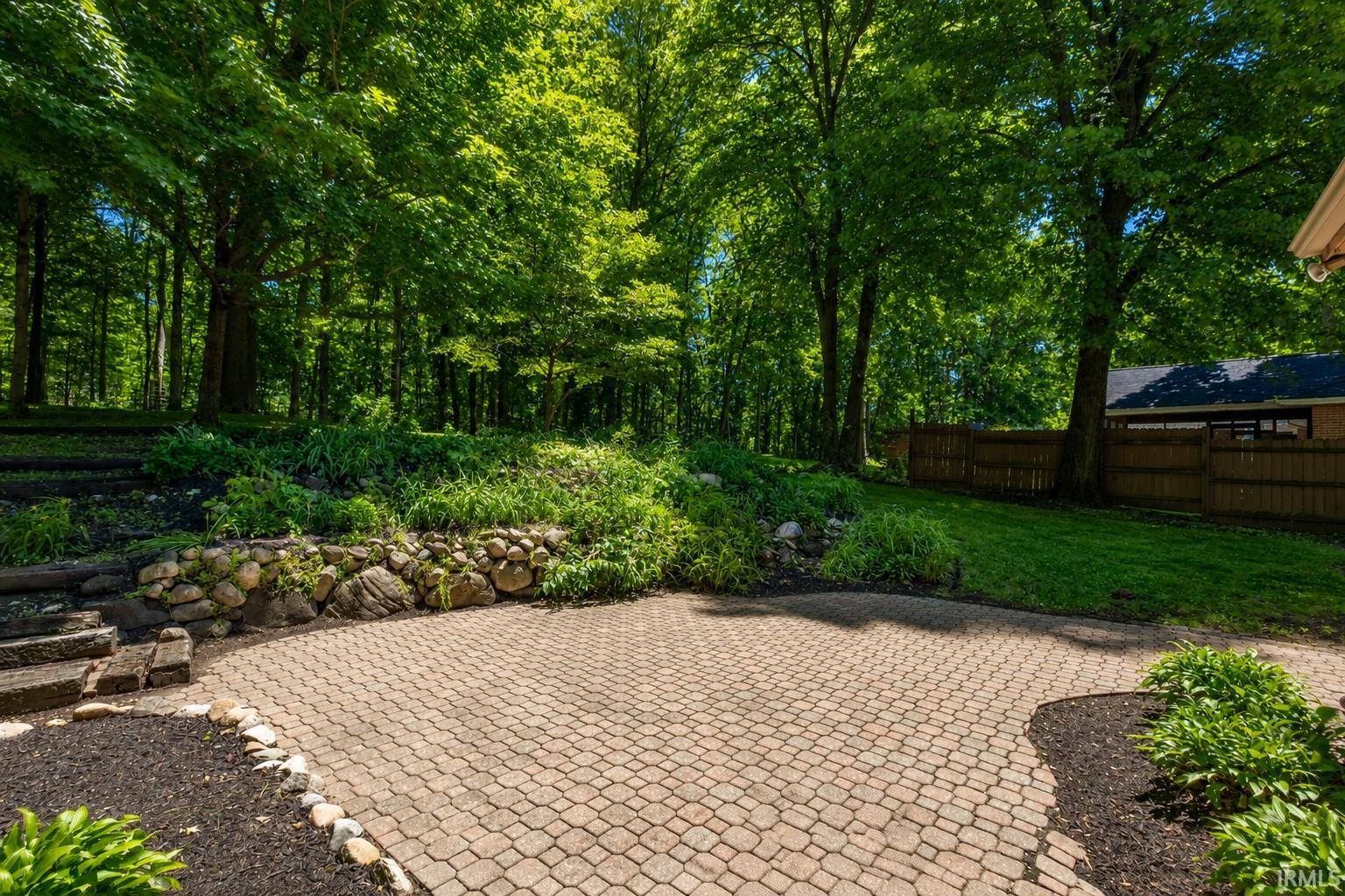 2012 Robb Road Warsaw IN 46580