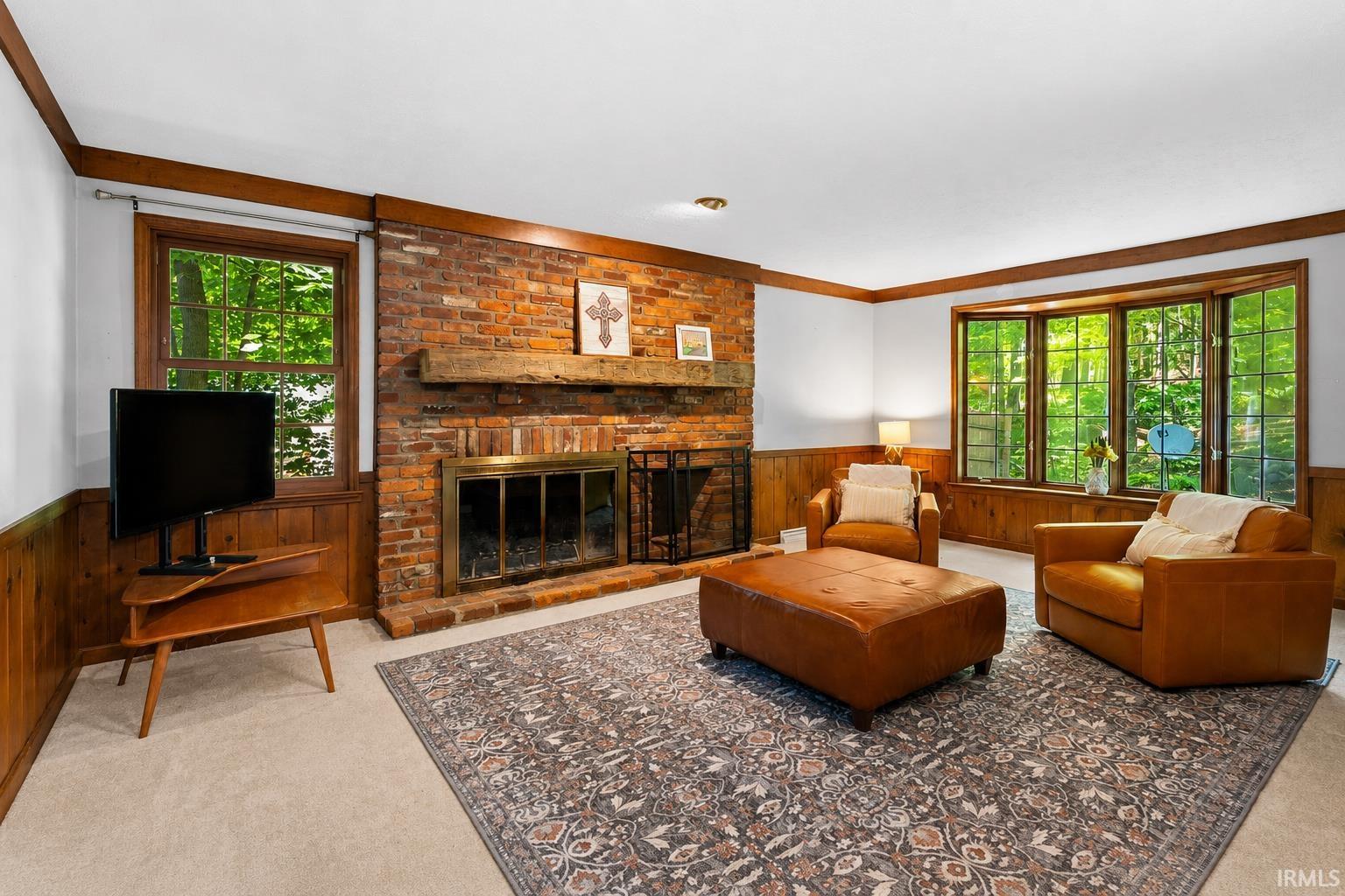 2012 Robb Road Warsaw IN 46580