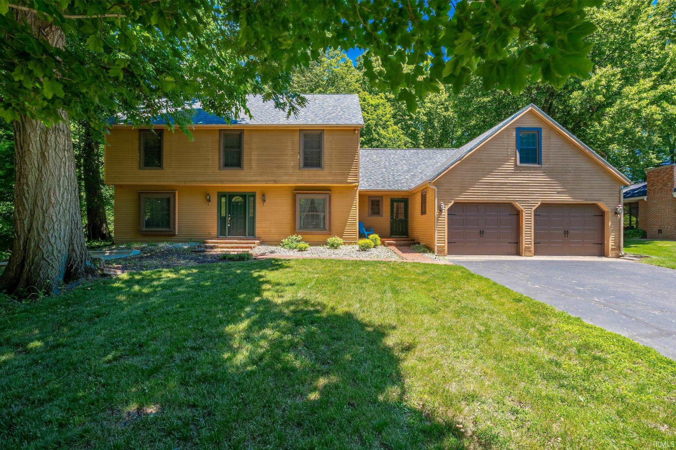 2012 Robb Road Warsaw IN 46580