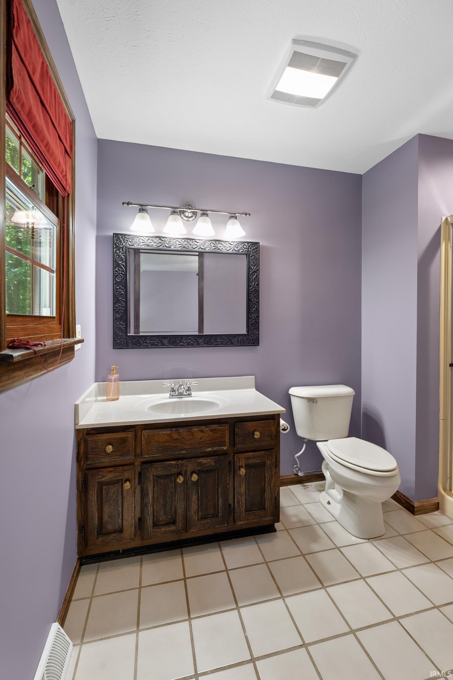 2012 Robb Road Warsaw IN 46580