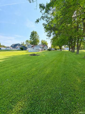 17247 Mount Street Lowell IN 46356