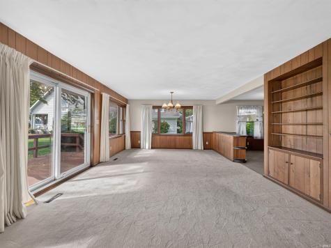 945 E Northshore Drive Syracuse IN 46567
