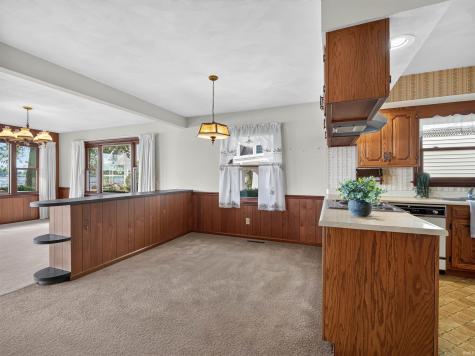 945 E Northshore Drive Syracuse IN 46567