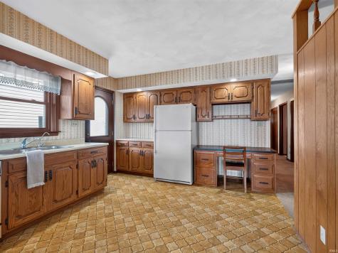 945 E Northshore Drive Syracuse IN 46567