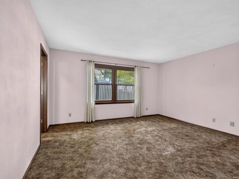 945 E Northshore Drive Syracuse IN 46567