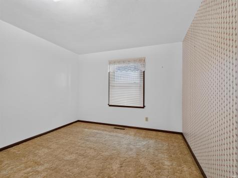 945 E Northshore Drive Syracuse IN 46567