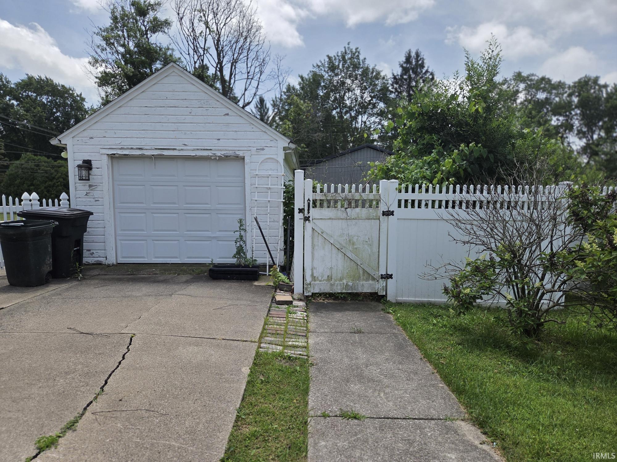 19700 Hildebrand Street South Bend IN 46614