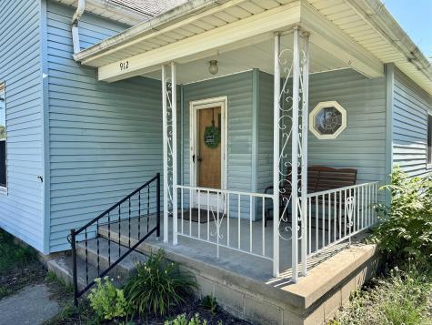 912 N Monroe Street Hartford City IN 47348