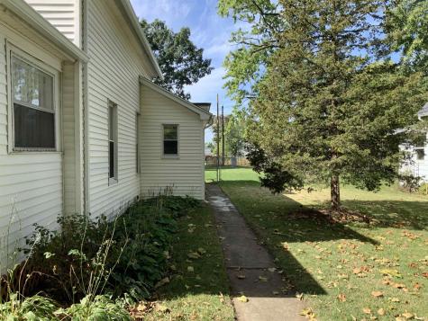 1017 S 23rd Street South Bend IN 46615