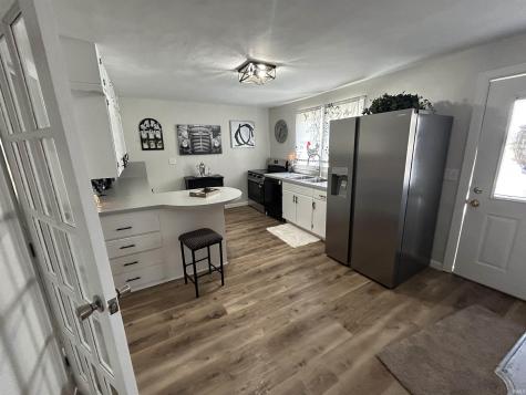 8538 E 300 N Logansport IN 46947