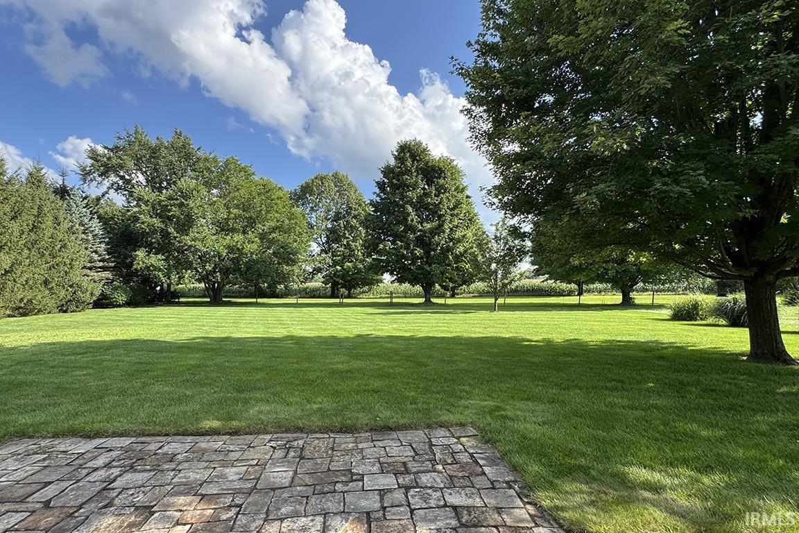 13510 Crestwicke Court Middlebury IN 46540