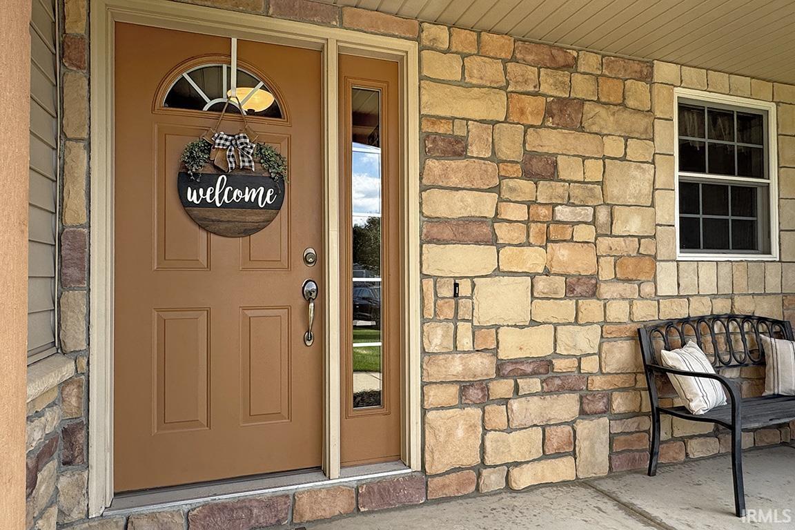 13510 Crestwicke Court Middlebury IN 46540