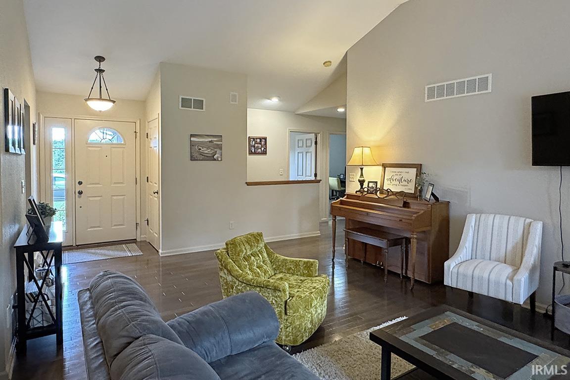 13510 Crestwicke Court Middlebury IN 46540