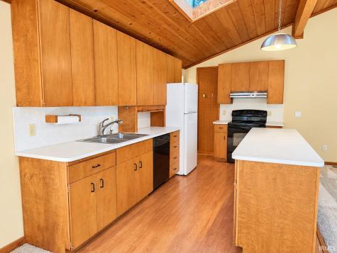 2456 N Shady Court Warsaw IN 46582