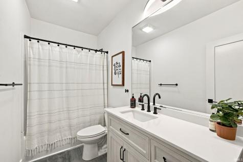 5438 Gainsboro Drive West Lafayette IN 47906