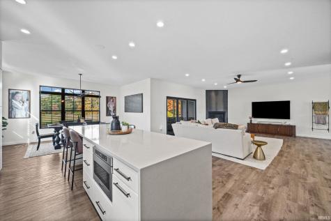 5438 Gainsboro Drive West Lafayette IN 47906