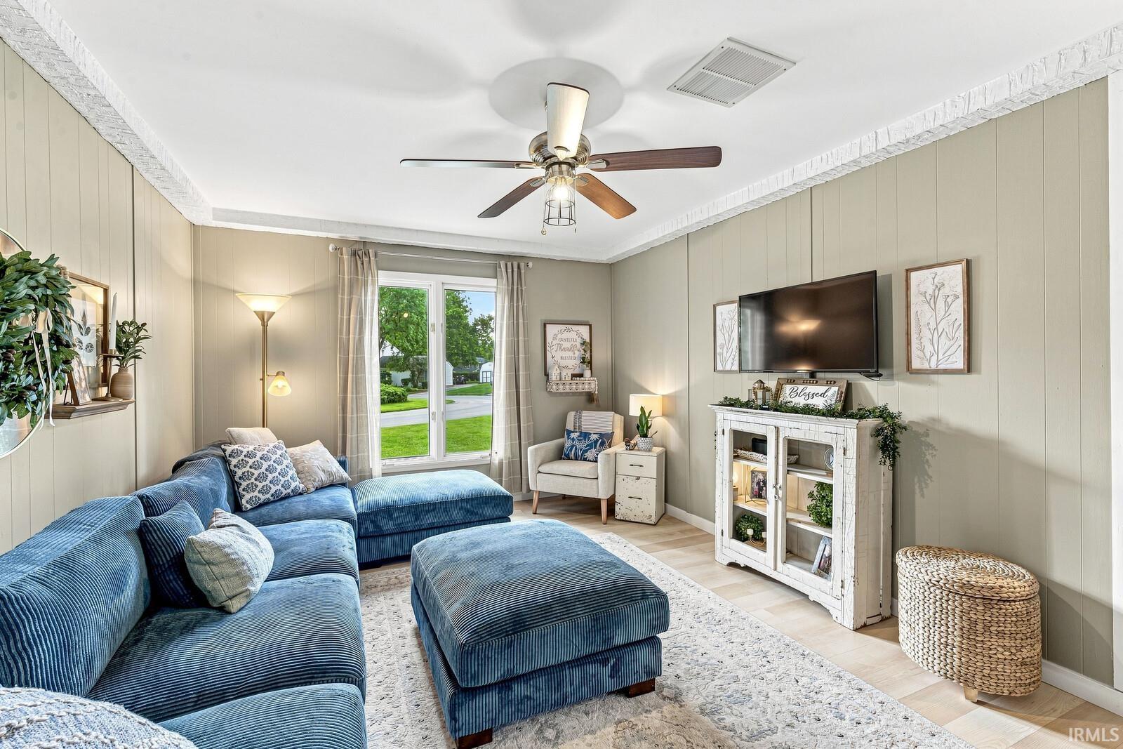 1301 Norwich Court South Bend IN 46614