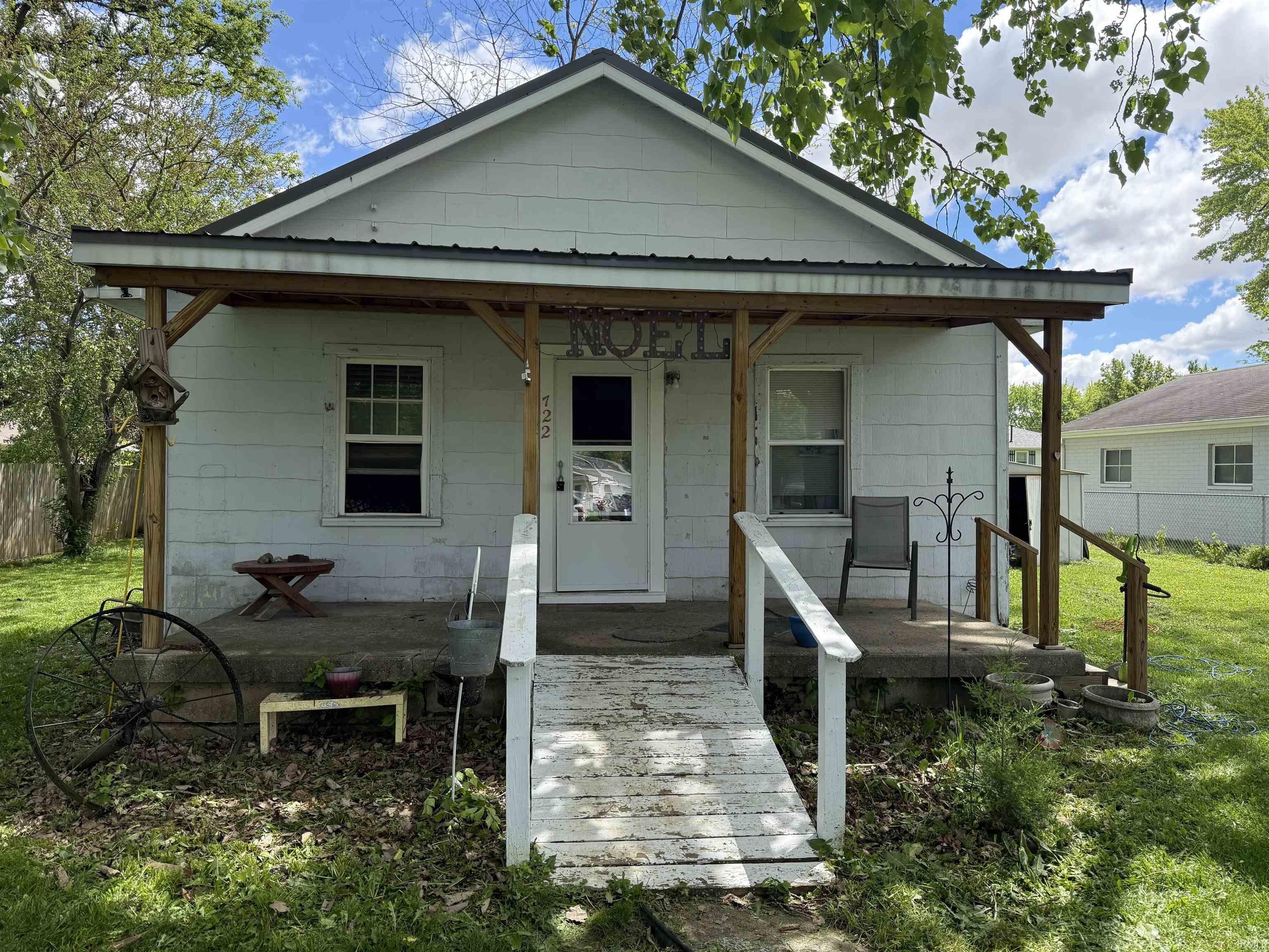 722 N 24th Street New Castle IN 47362