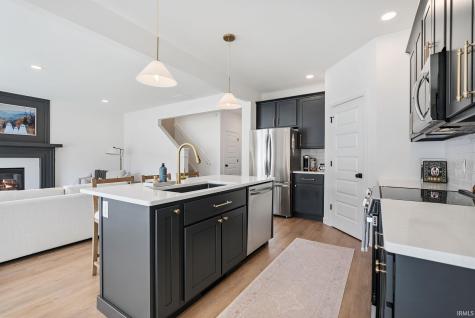 13963 Escondida Cove Fort Wayne IN 46845