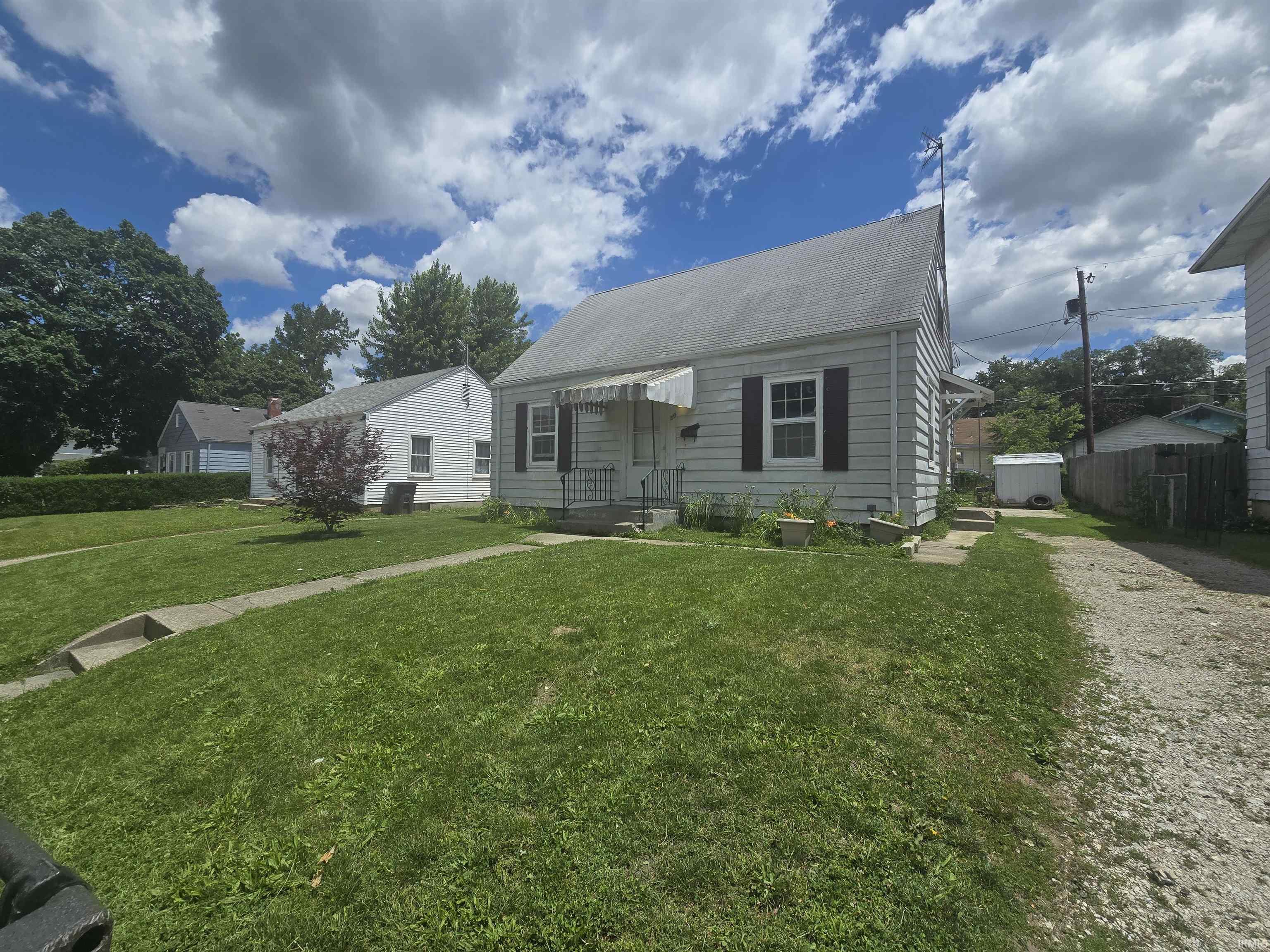 2119 Cozy Court Fort Wayne IN 46802