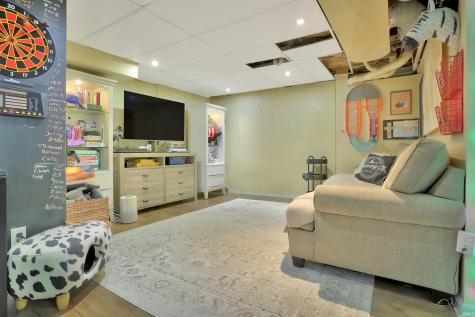 230 Hartin Drive Evansville IN 47711
