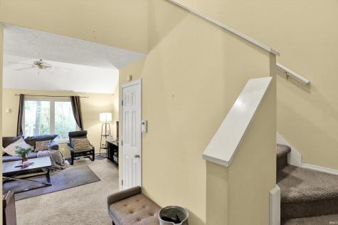 2210 S Laurelwood Circle Bloomington IN 47401