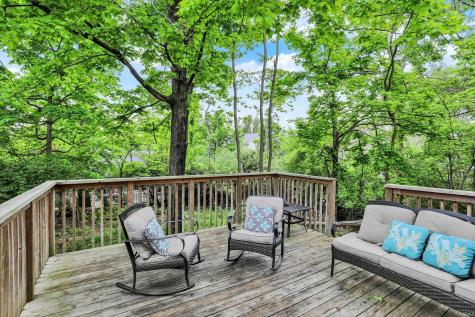 2210 S Laurelwood Circle Bloomington IN 47401