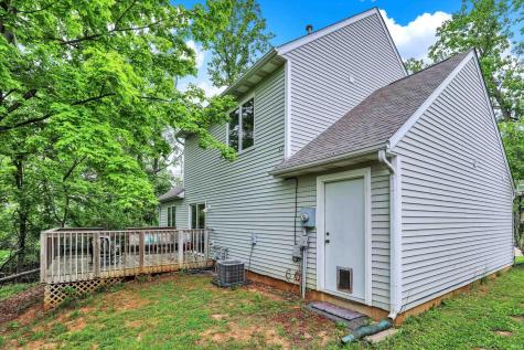 2210 S Laurelwood Circle Bloomington IN 47401