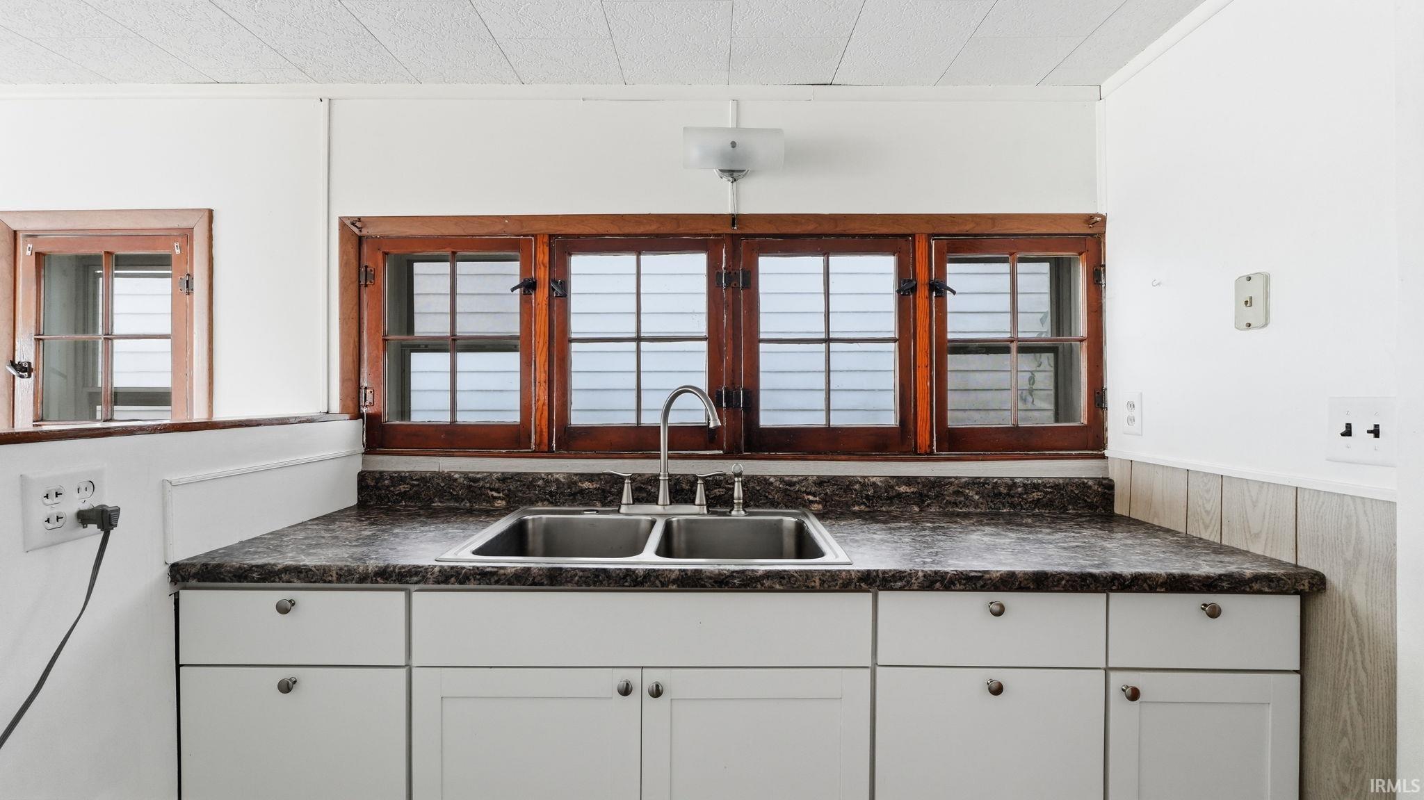 626 E Lakewood Avenue Warsaw IN 46580