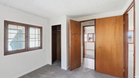 626 E Lakewood Avenue Warsaw IN 46580