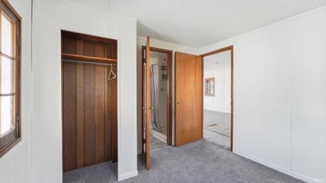 626 E Lakewood Avenue Warsaw IN 46580