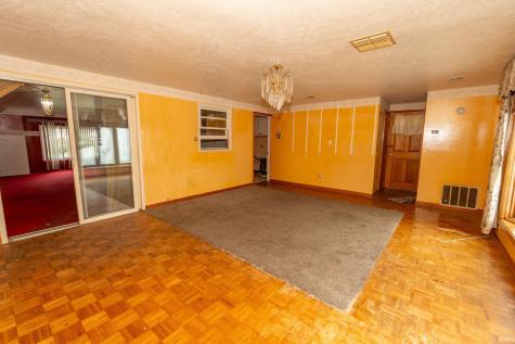 1662 Greenwood Drive South Bend IN 46614