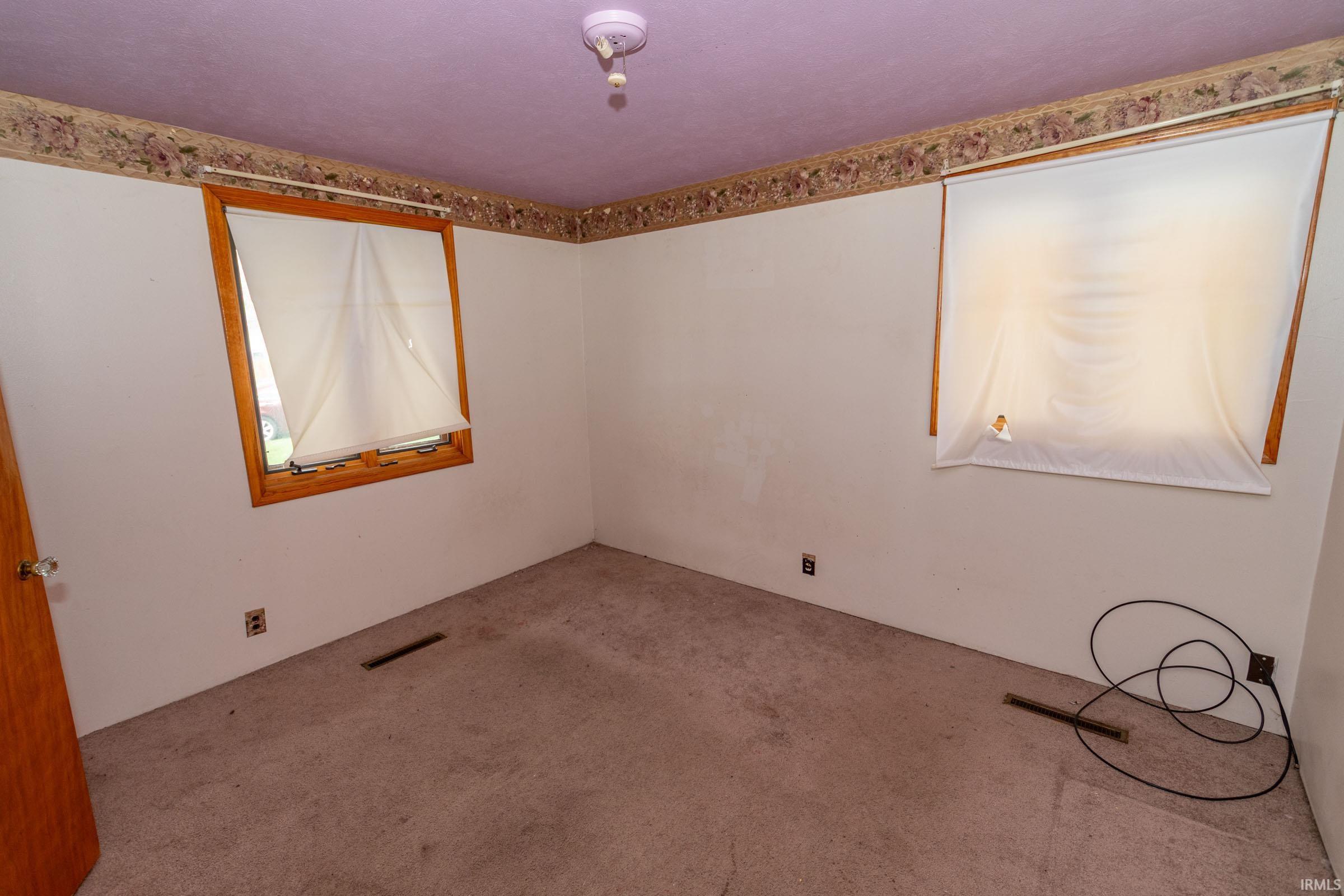 1662 Greenwood Drive South Bend IN 46614