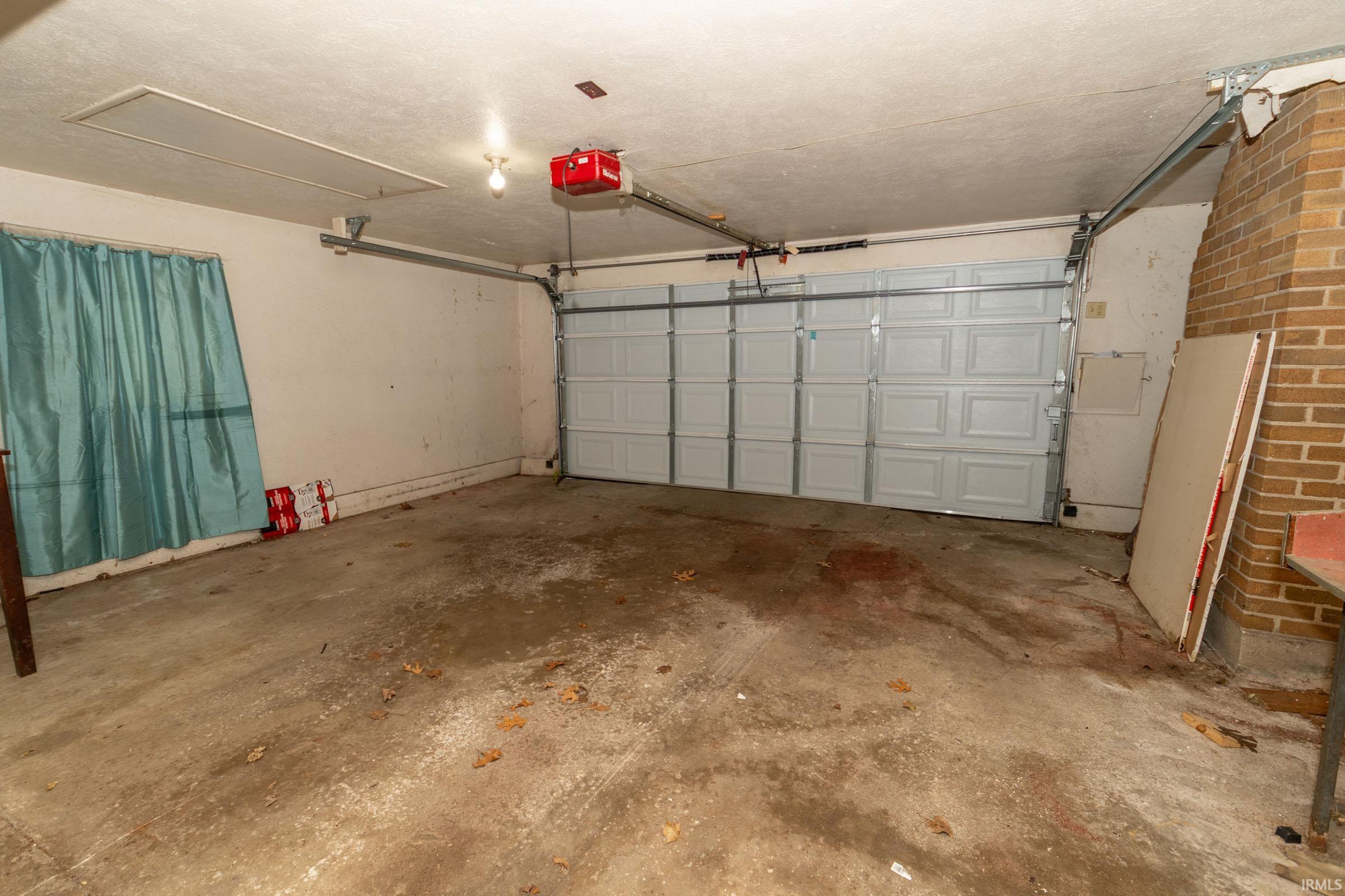 1662 Greenwood Drive South Bend IN 46614