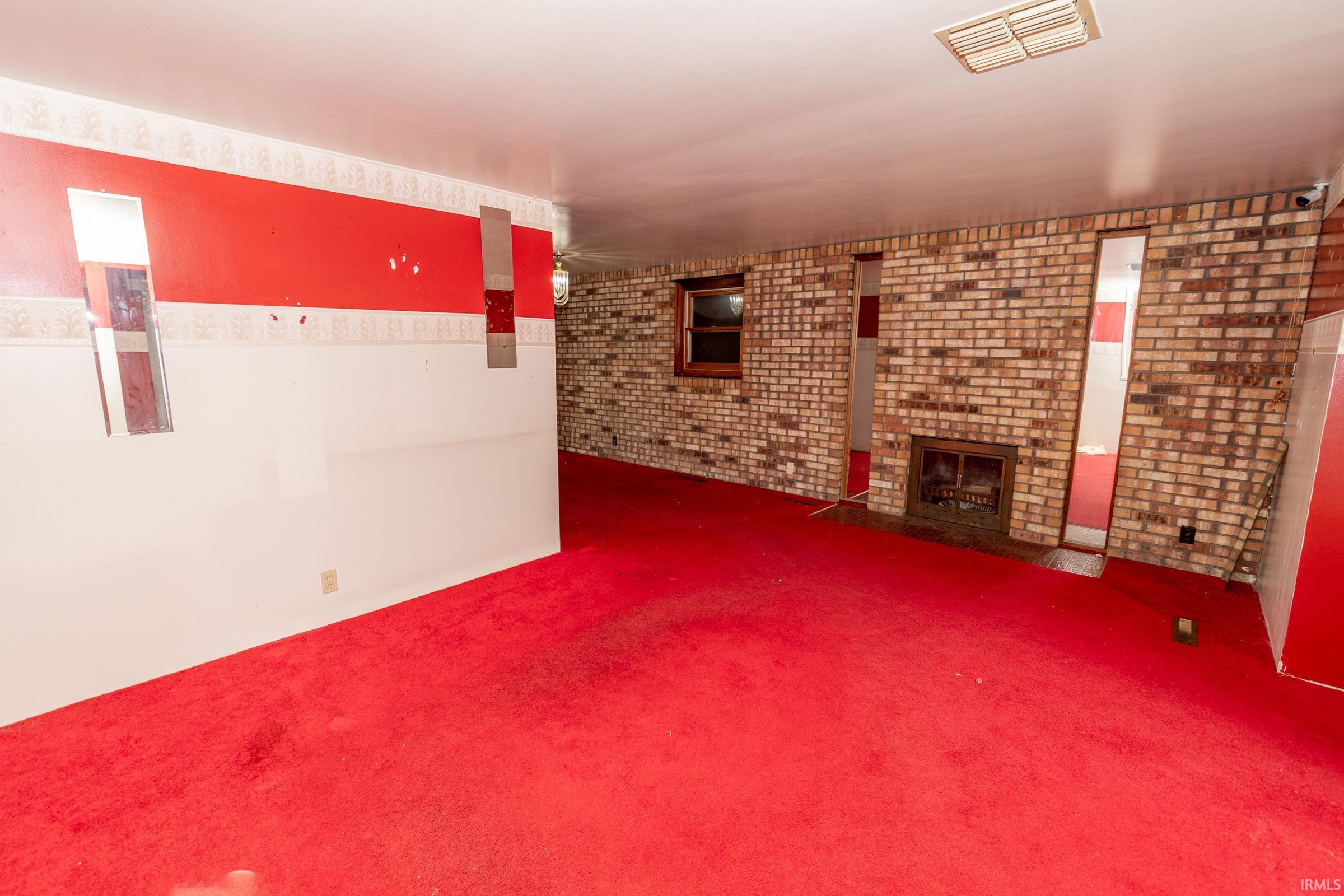 1662 Greenwood Drive South Bend IN 46614