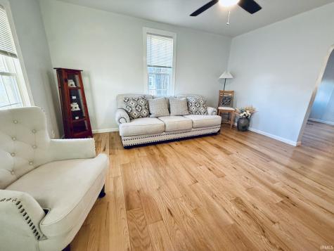705 E 2nd Street Reynolds IN 47980