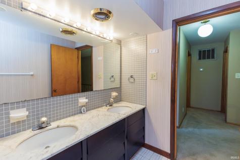400 N Alden Road Muncie IN 47304