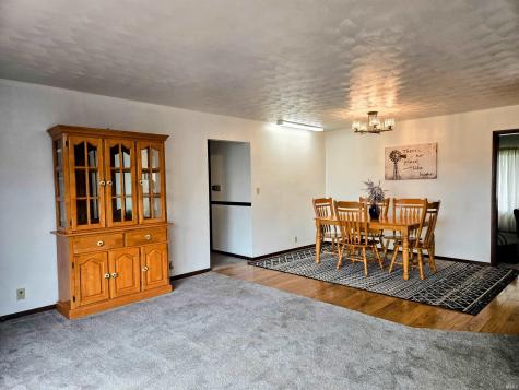 5660 E 400 N Street Monticello IN 47960