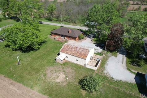 5660 E 400 N Street Monticello IN 47960
