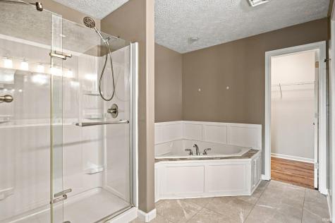 6066 Buchanan Drive West Lafayette IN 47906