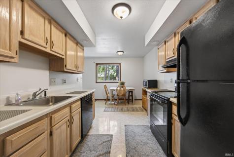 1037 Forest View Drive Ellettsville IN 47429