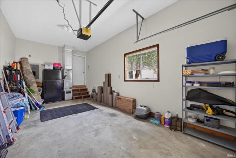 1037 Forest View Drive Ellettsville IN 47429