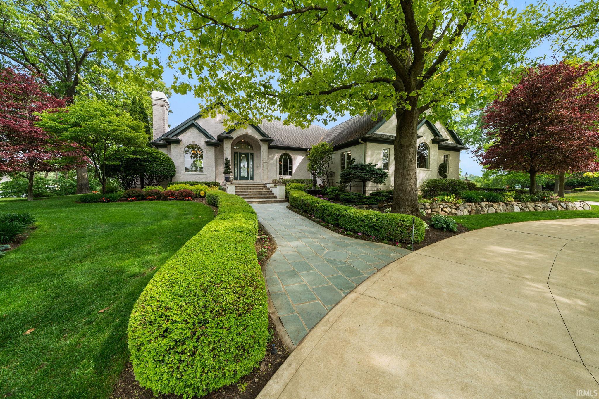 13 Quail Island Elkhart IN 46514