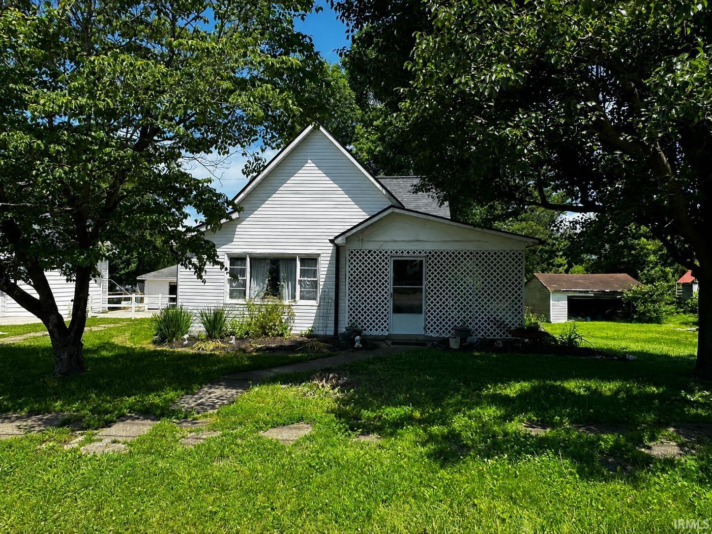 205 E North Street Winslow IN 47598